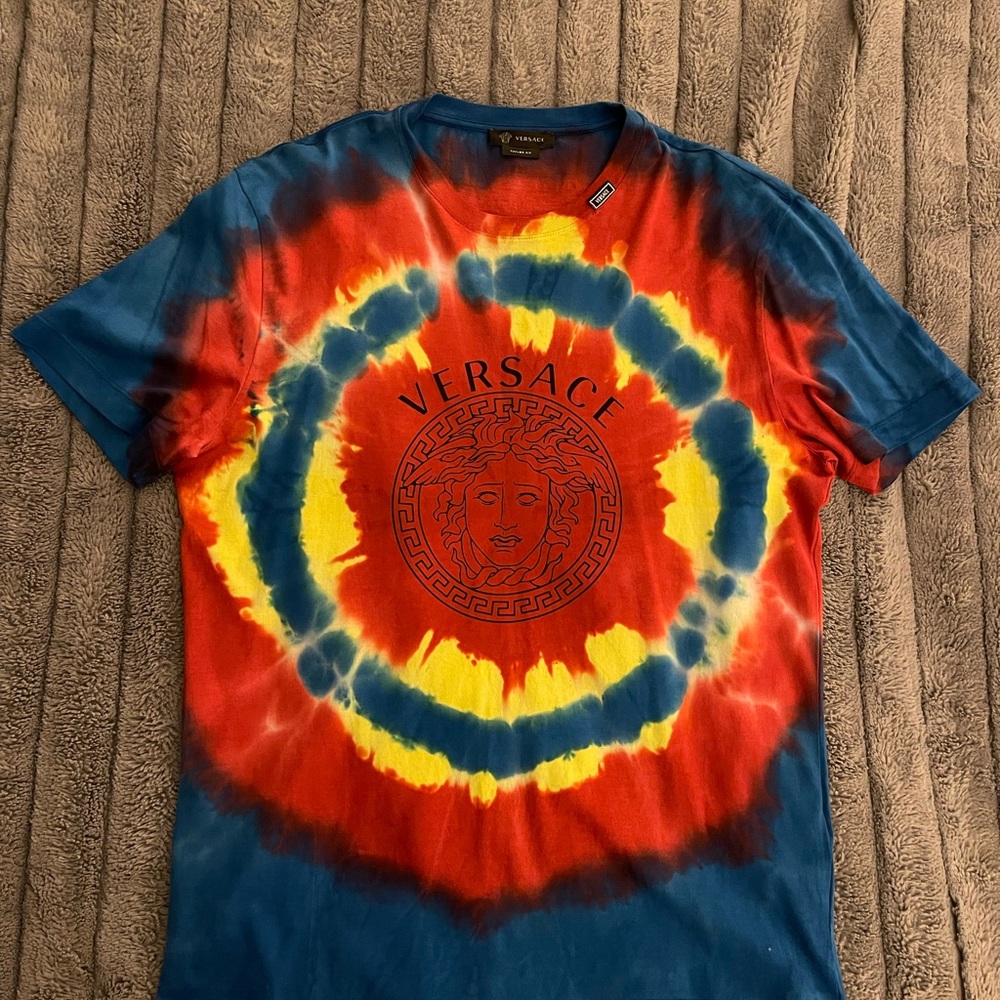 Versace Tie Dye Medusa T-shirt size large taylor fit